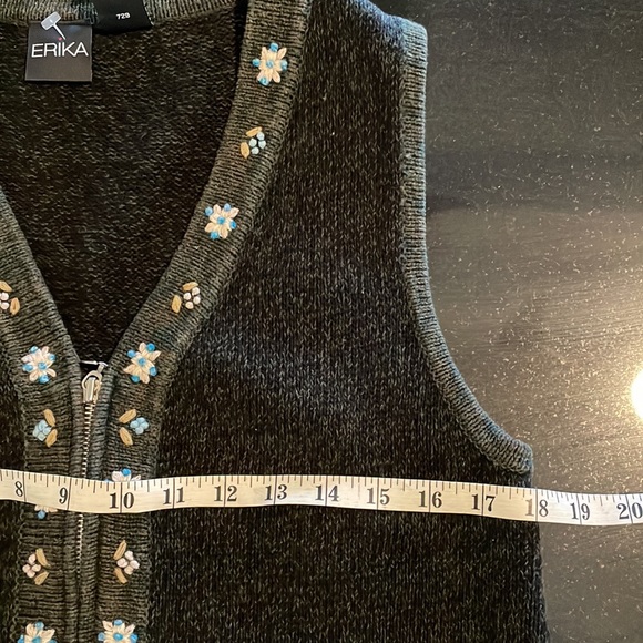 Erika wool blend front zip sweater vest - Picture 5 of 7